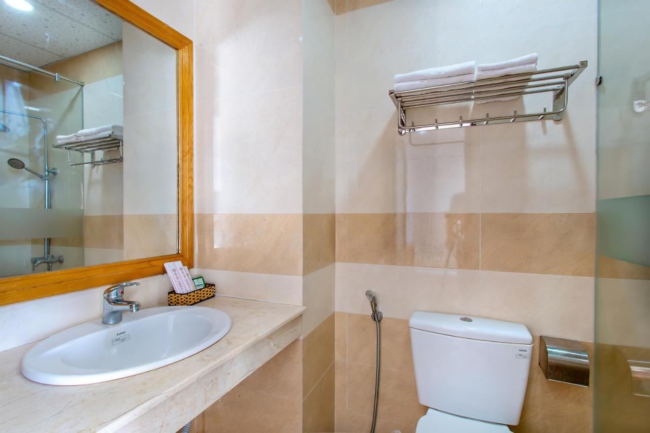 Quoc Thien Hotel Da Nang Luaran gambar